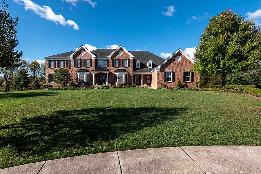 Glick's offers beautiful brick siding to give a classy, elegant look to your home.