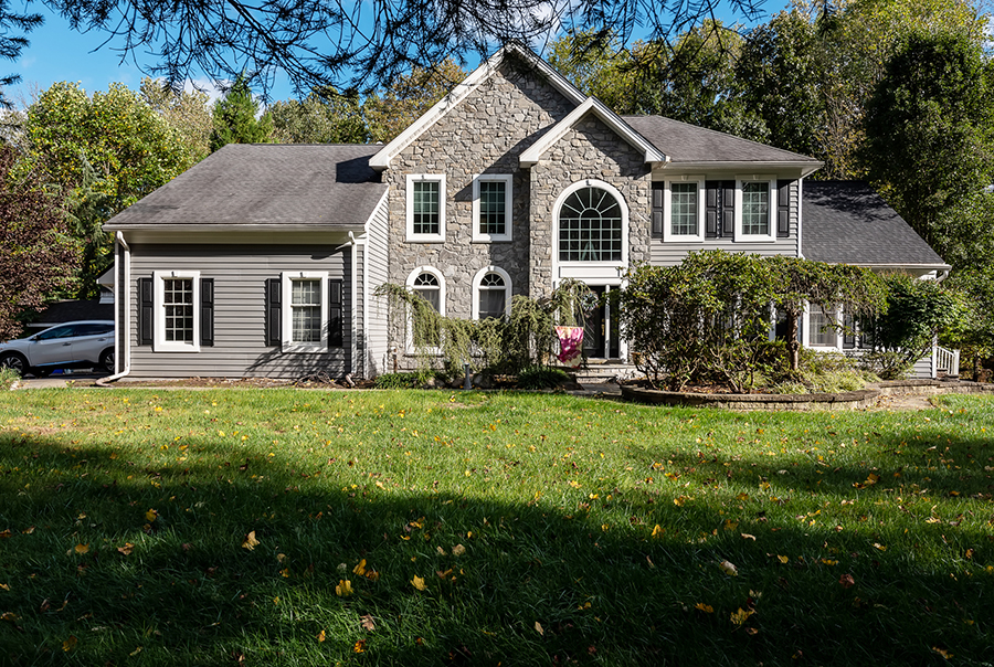Glick's guarantees quality & affordable siding every time.